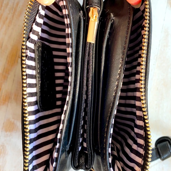 Charming Charlie Small Purse/Organizer - Picture 3 of 12